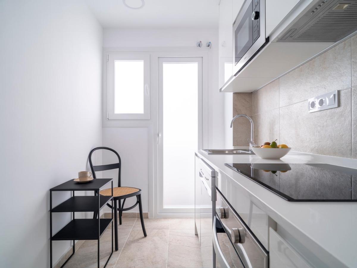 Sanders San Patricio - Dreamy Two-Bedroom Apartment Downtown Málaga Buitenkant foto