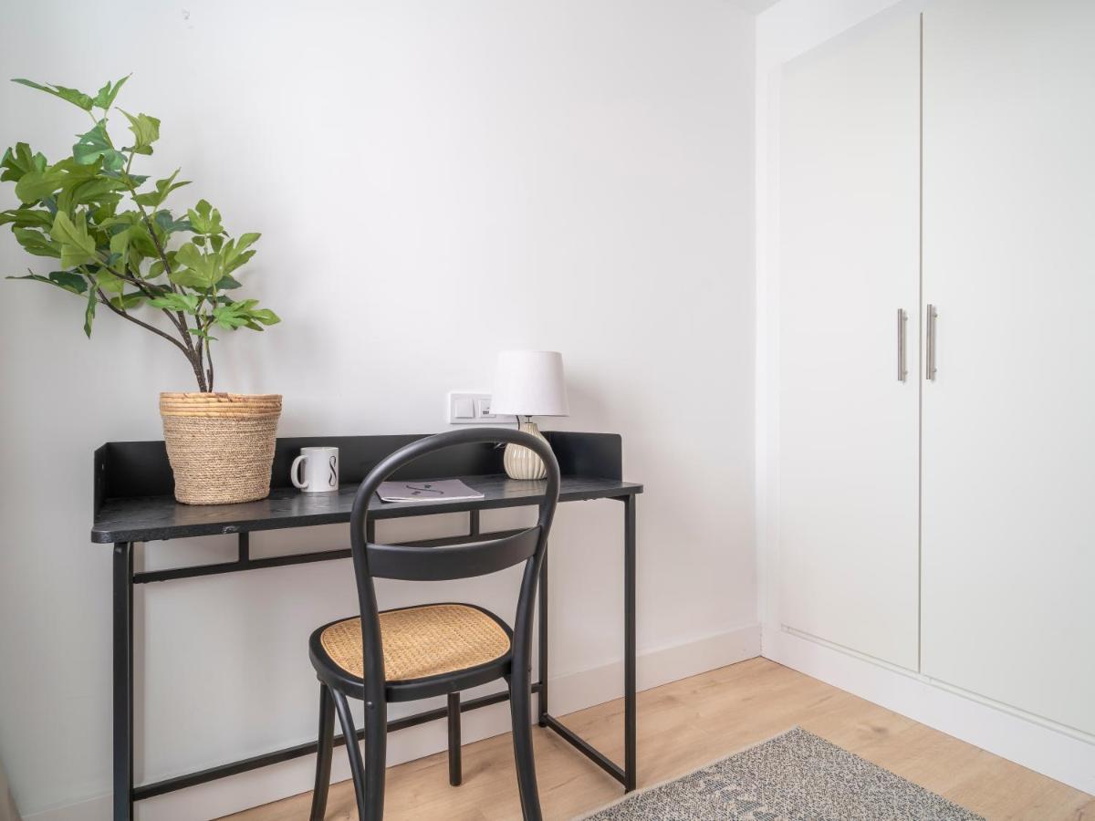 Sanders San Patricio - Dreamy Two-Bedroom Apartment Downtown Málaga Buitenkant foto